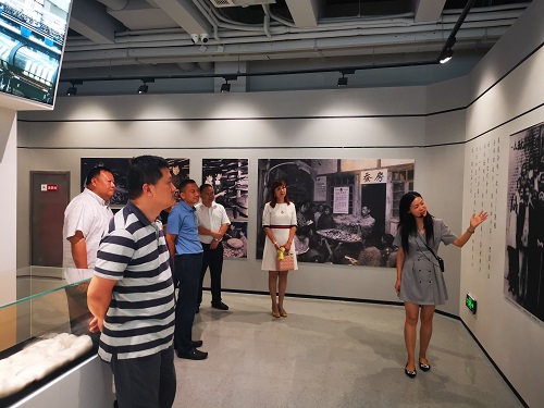 四川省禹泰德集團(tuán)、重慶知天而作公司赴樂至考察蠶桑發(fā)展